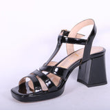 Sandalo vernice nera con plateau Matteo P 