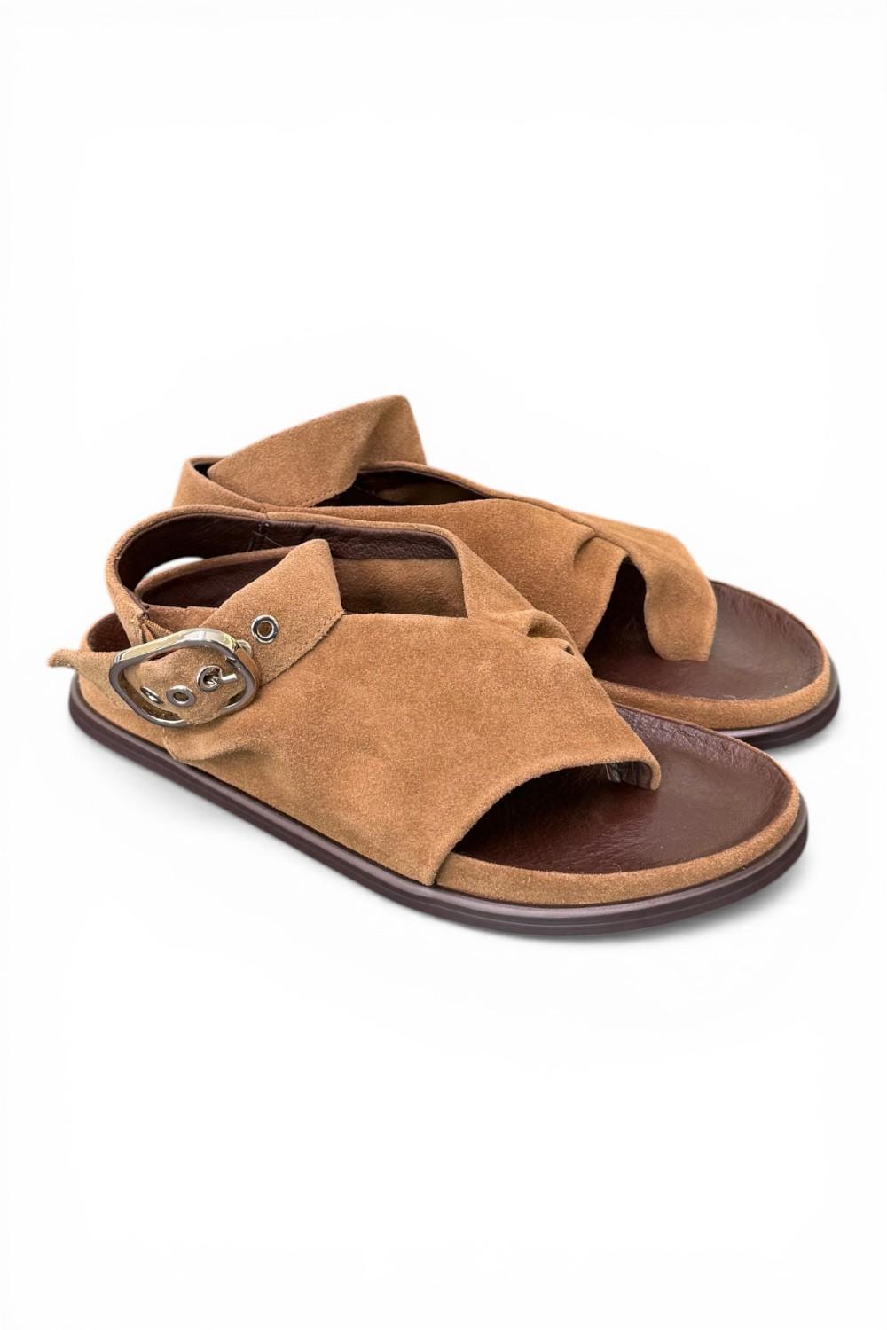 Sandalo infradito fascia suede sigaro Inuovo<BR/> 
