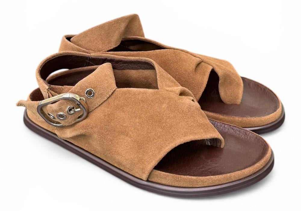Sandalo infradito fascia suede sigaro Inuovo<BR/> 