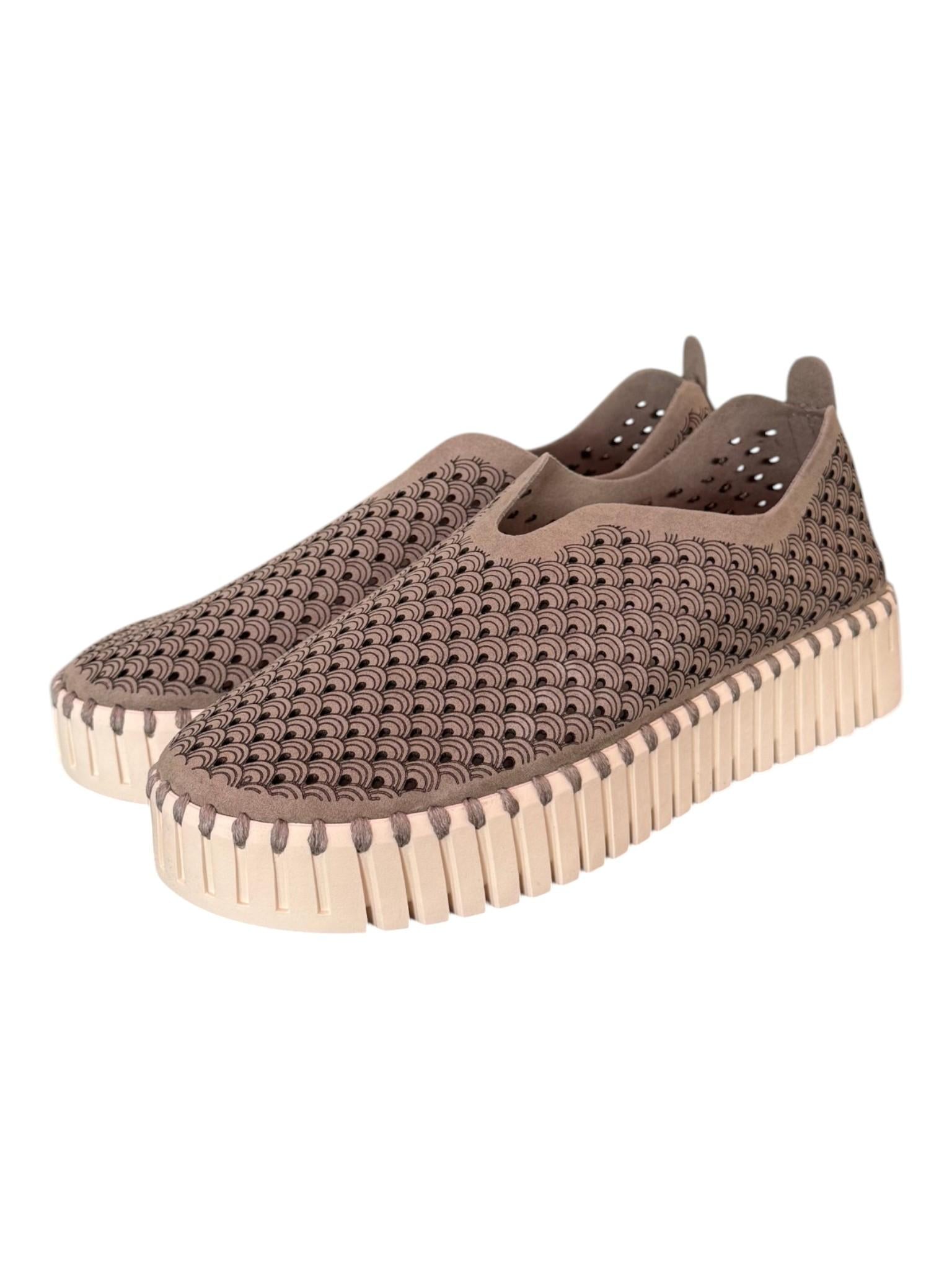 Scarpa traforata platform fango Ilse Jacobsen<BR/> 