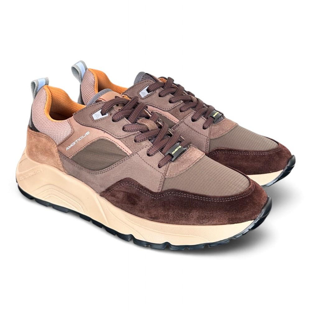Sneaker extralight marrone e verde Ambitious 