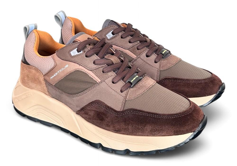 Sneaker extralight marrone e verde Ambitious 