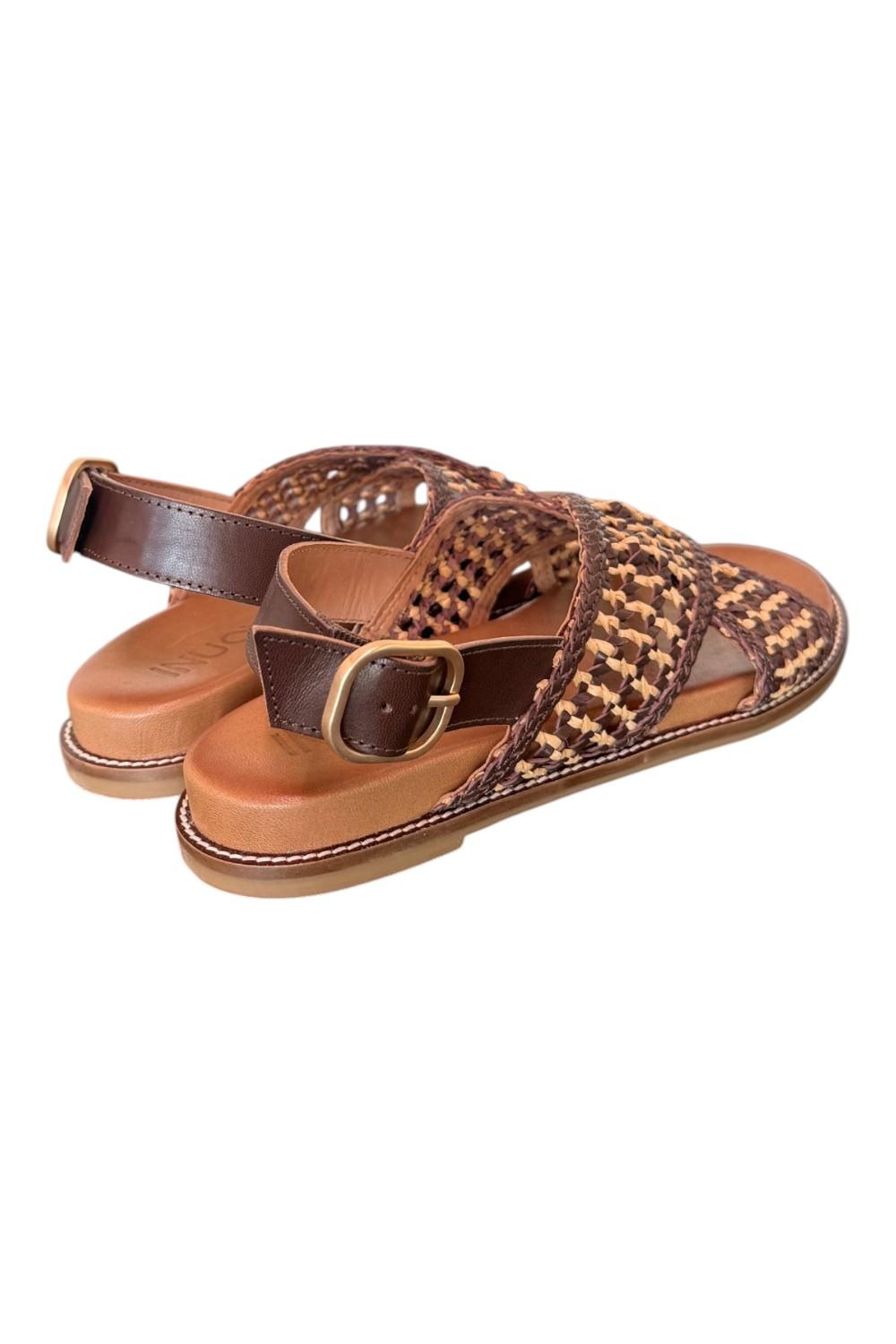 Sandalo incrocio pelle marrone intrecciata Inuovo<BR/> 