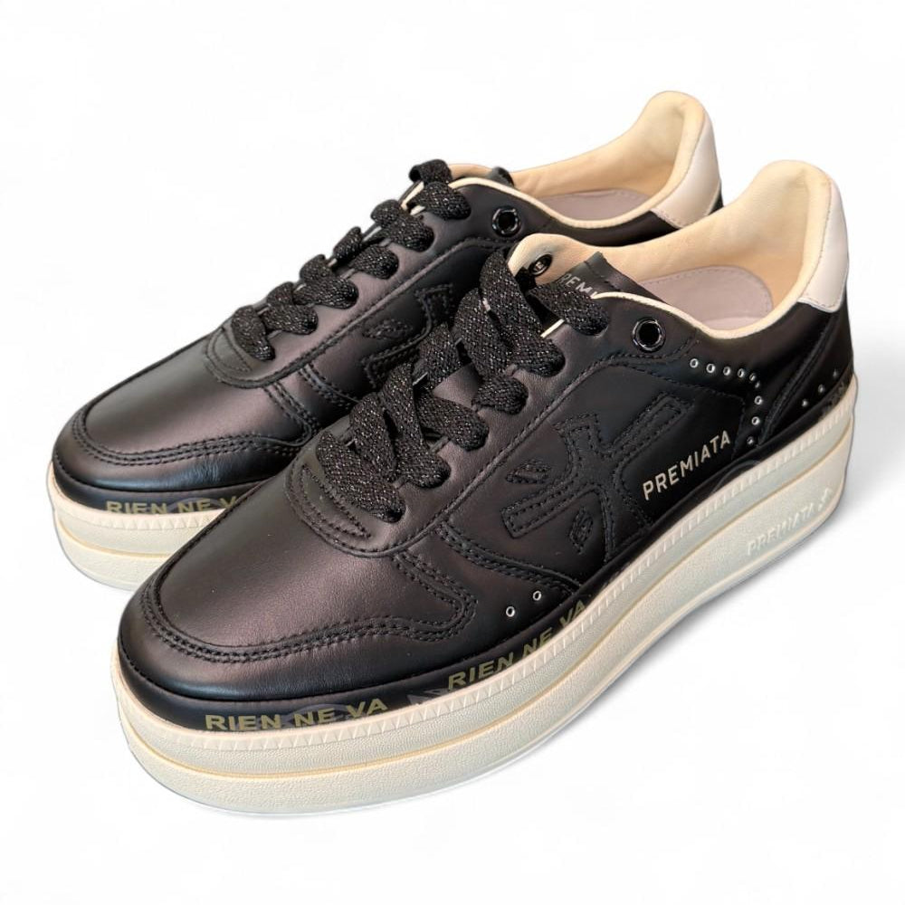 Sneaker donna Micol 7014 pelle nera 