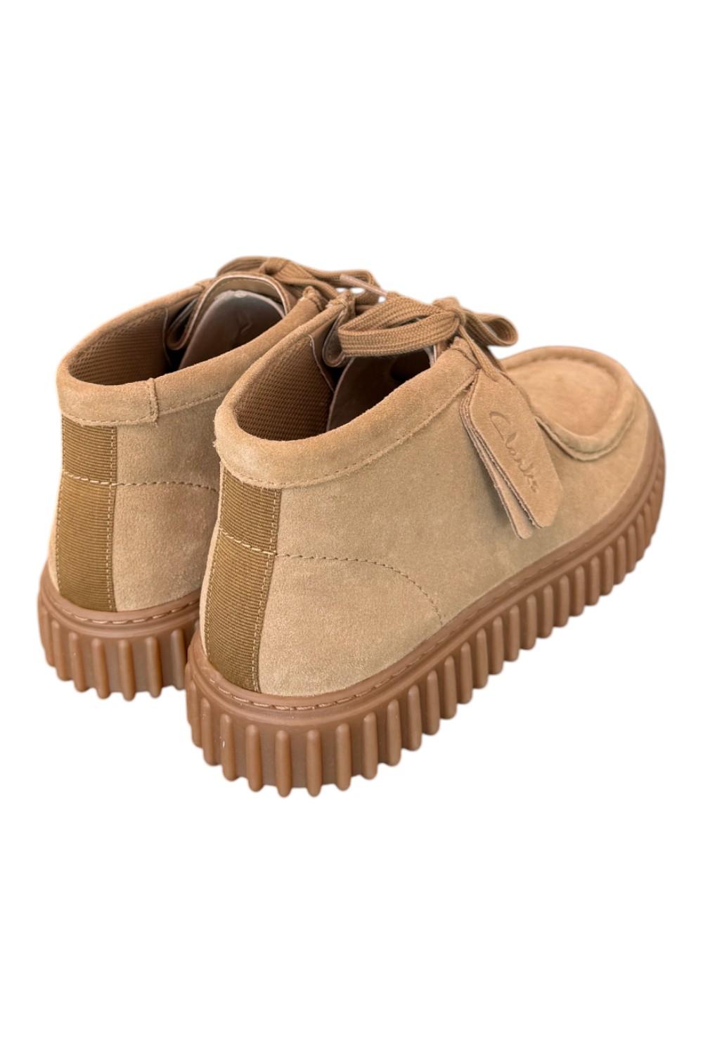 Polacco uomo Torhill Hi Dark sand suede Clarks<BR/> 