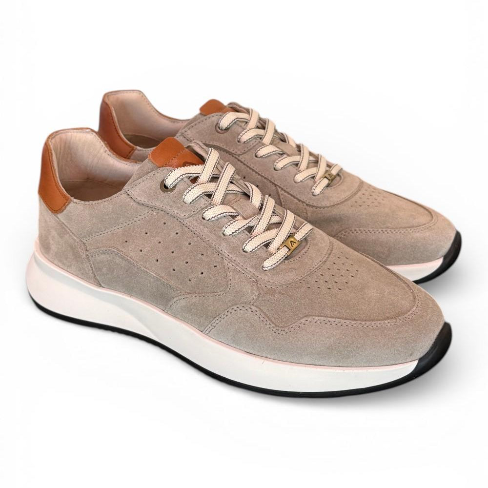 Sneaker run suede taupe Ambitious 