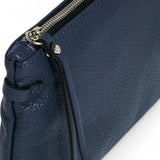 Pochette Hermy navy Gianni Chiarini<BR/> 