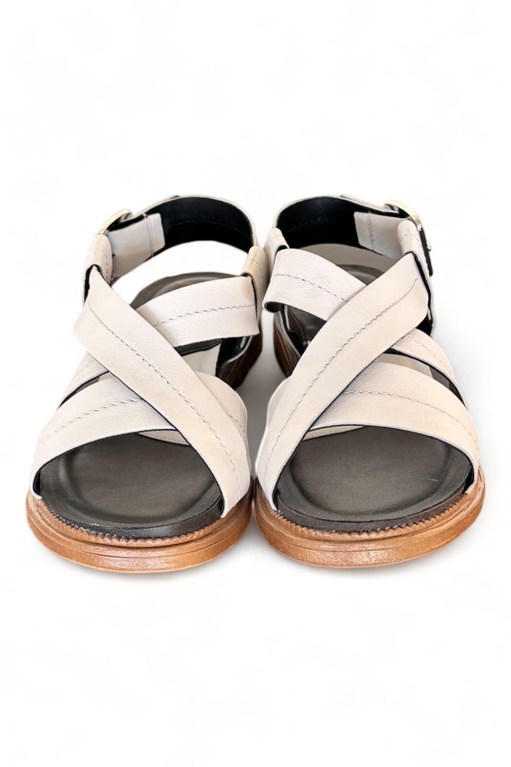 Sandalo fasce pelle latte Fabbrica Dei Colli<BR/> 