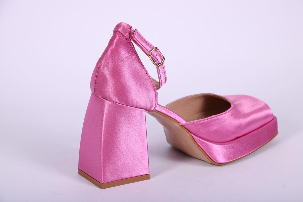 Mary Jane in raso fuxia Brando semiaperto 