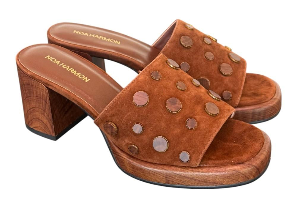 Ciabatta fascia bottoni cuoio Noa Harmon 
