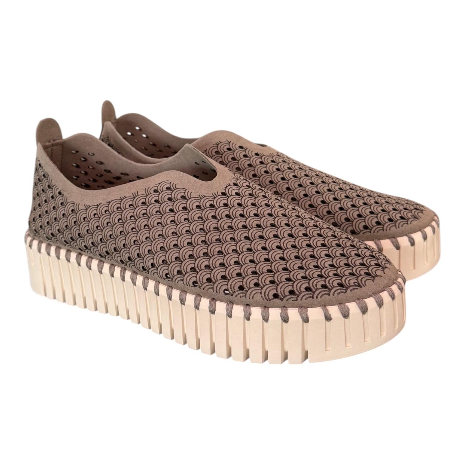 Scarpa traforata platform fango Ilse Jacobsen<BR/> 