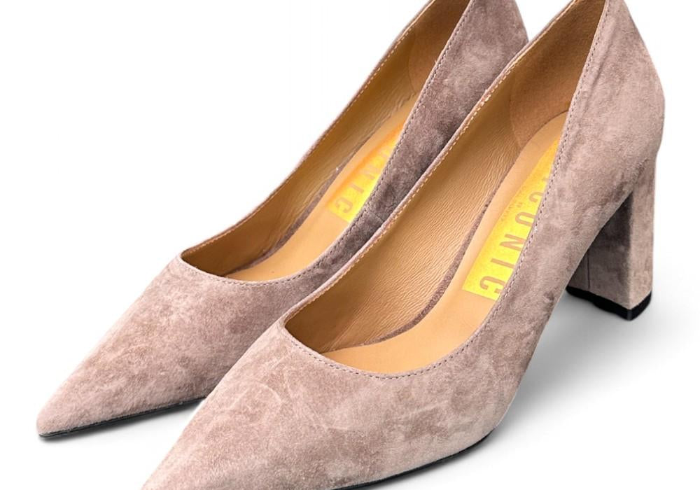 Decolté suede taupe tacco grosso CHICONIC<BR/> 