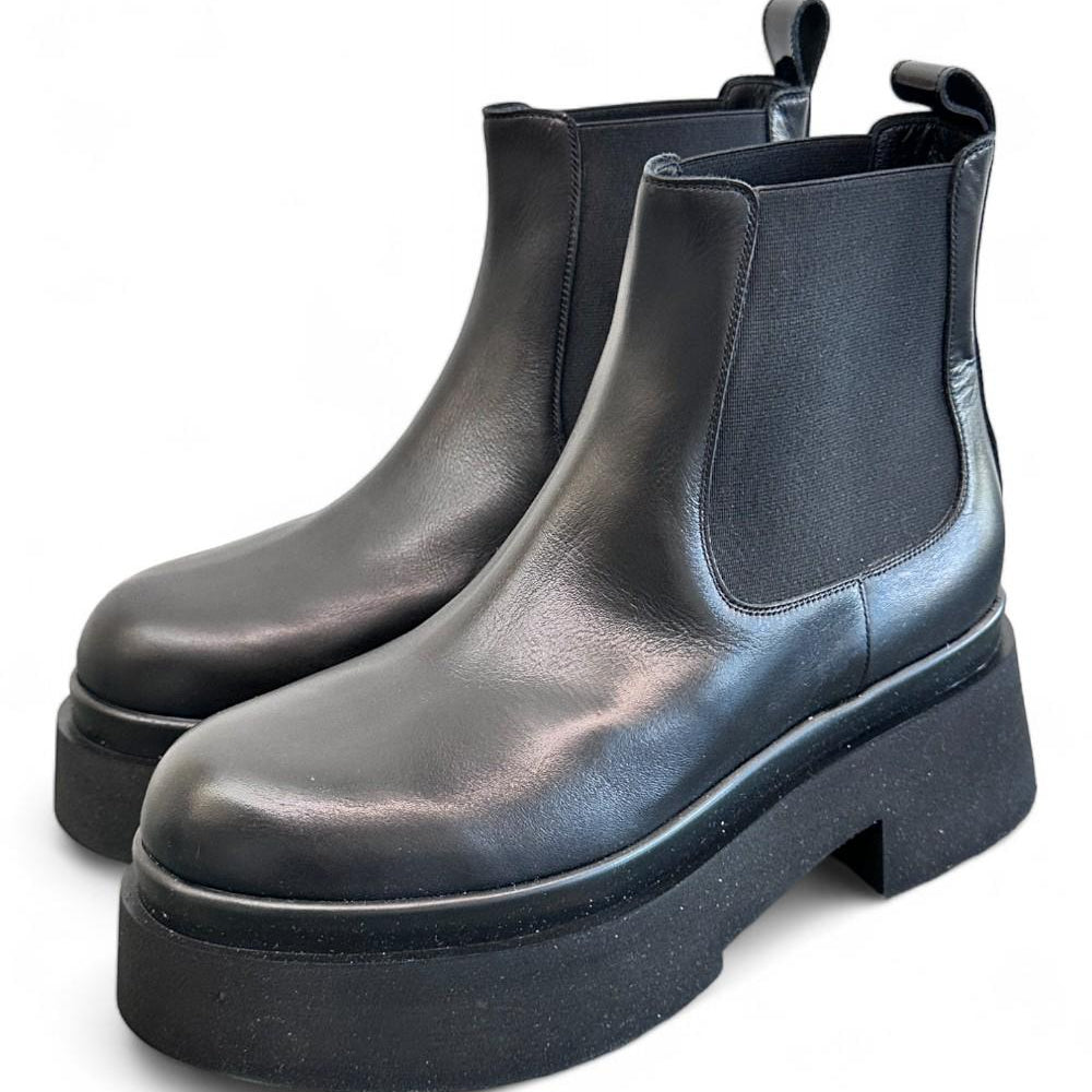 Stivaletto beatles nero con platform Albano 