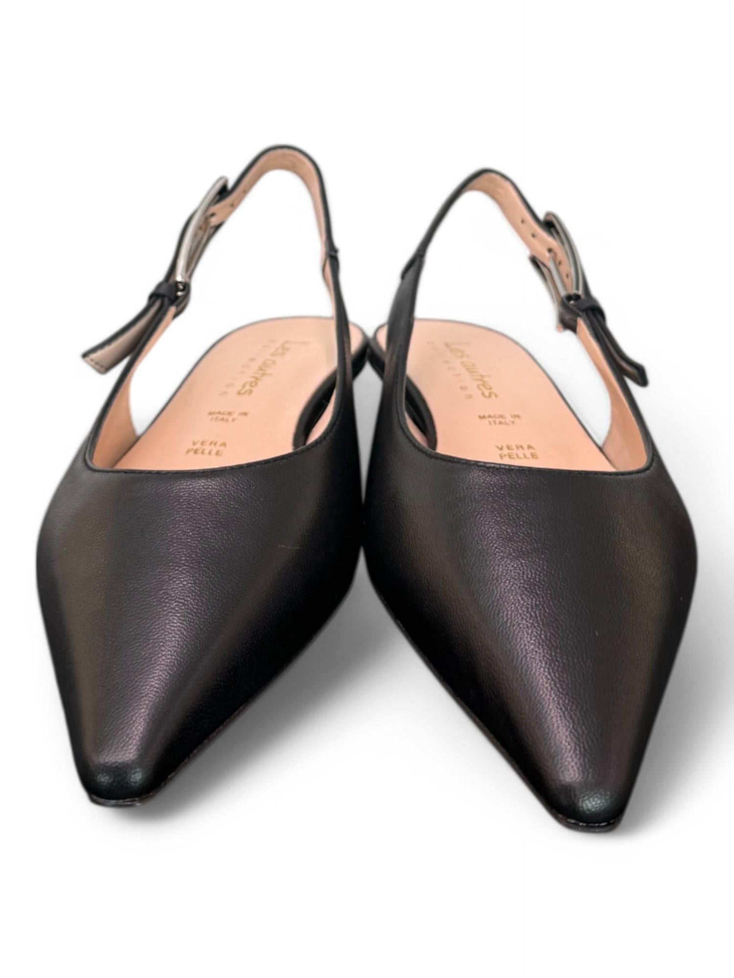 Slingback pelle nera flat Les Autres<BR/> 
