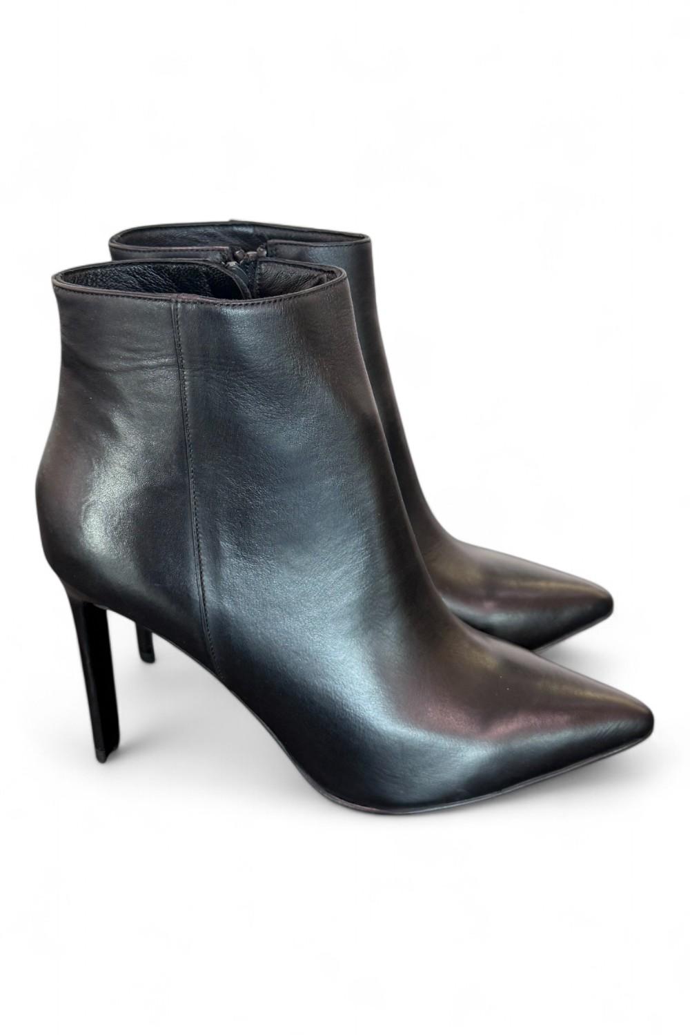 Stivaletto pelle nera T100 Albano 