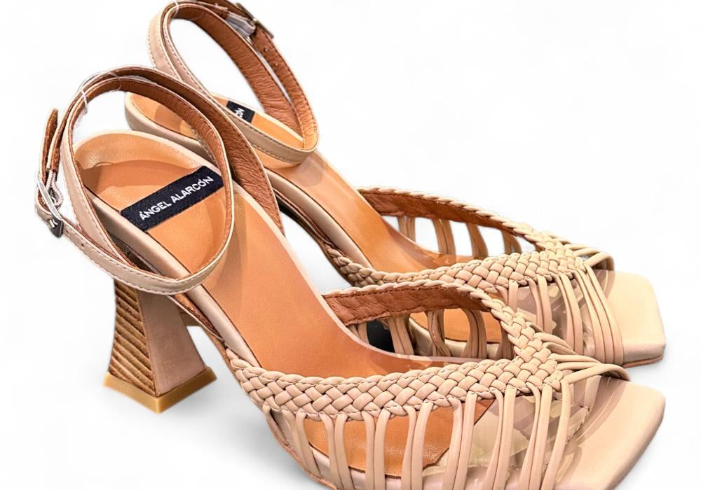 Sandalo con mignon intrecciati beige Alarcon<BR/> 