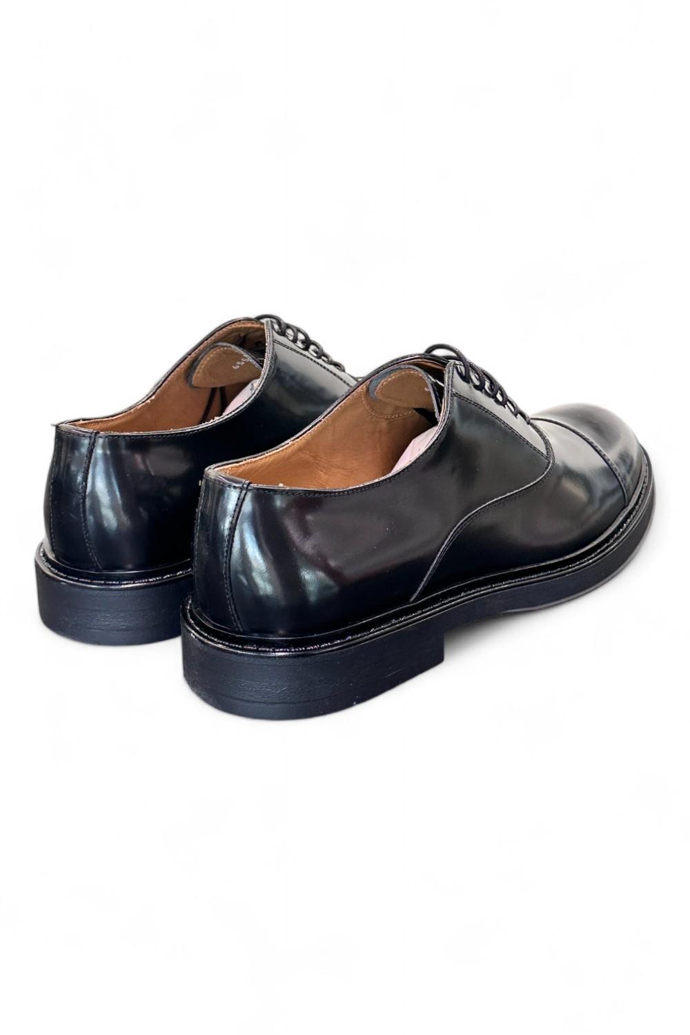 Scarpa allacciata francesina gomma nera Franco Fedele 