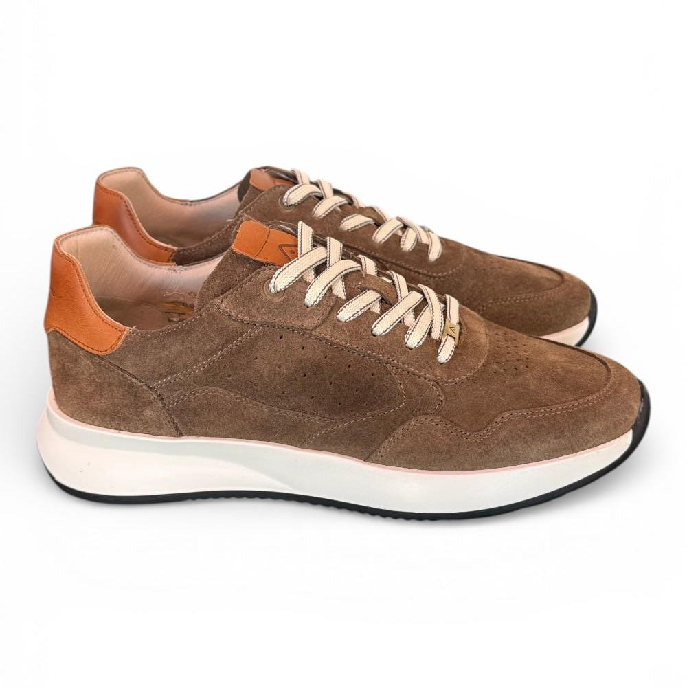 Sneaker run suede brown Ambitious 