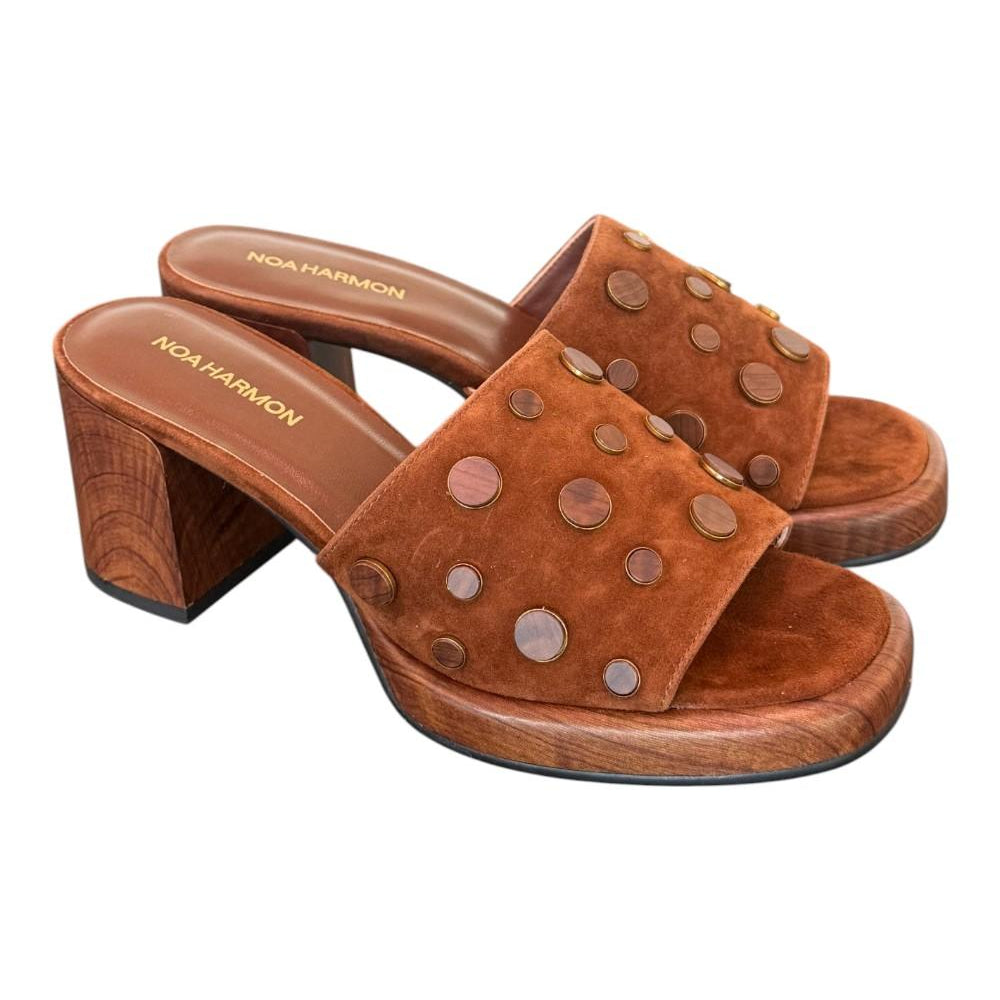 Ciabatta fascia bottoni cuoio Noa Harmon 