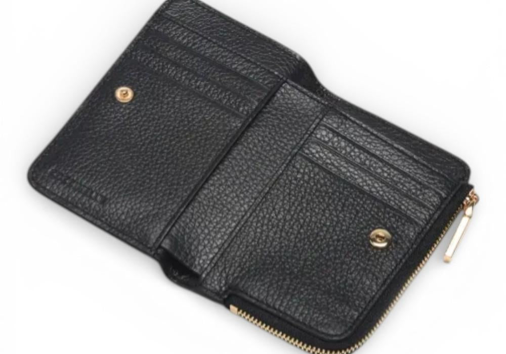 P.foglio piccolo zip metallic soft nero Coccinelle 