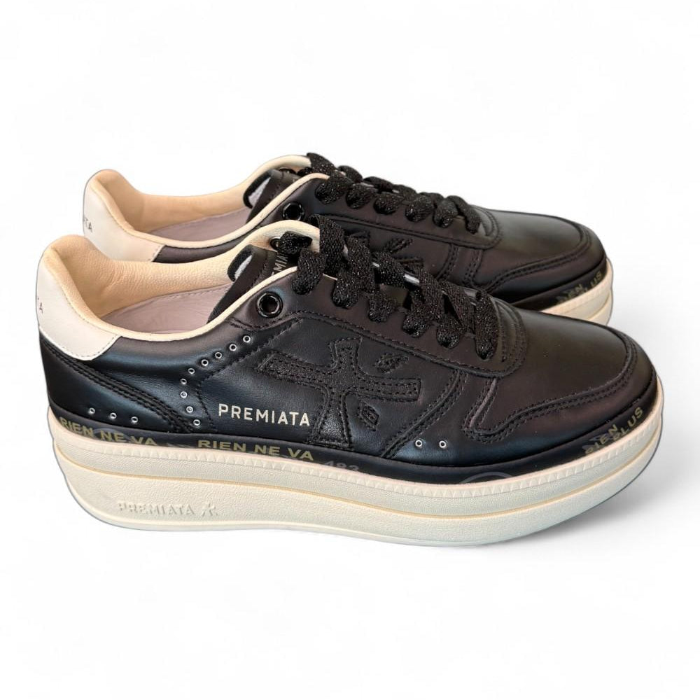 Sneaker donna Micol 7014 pelle nera 