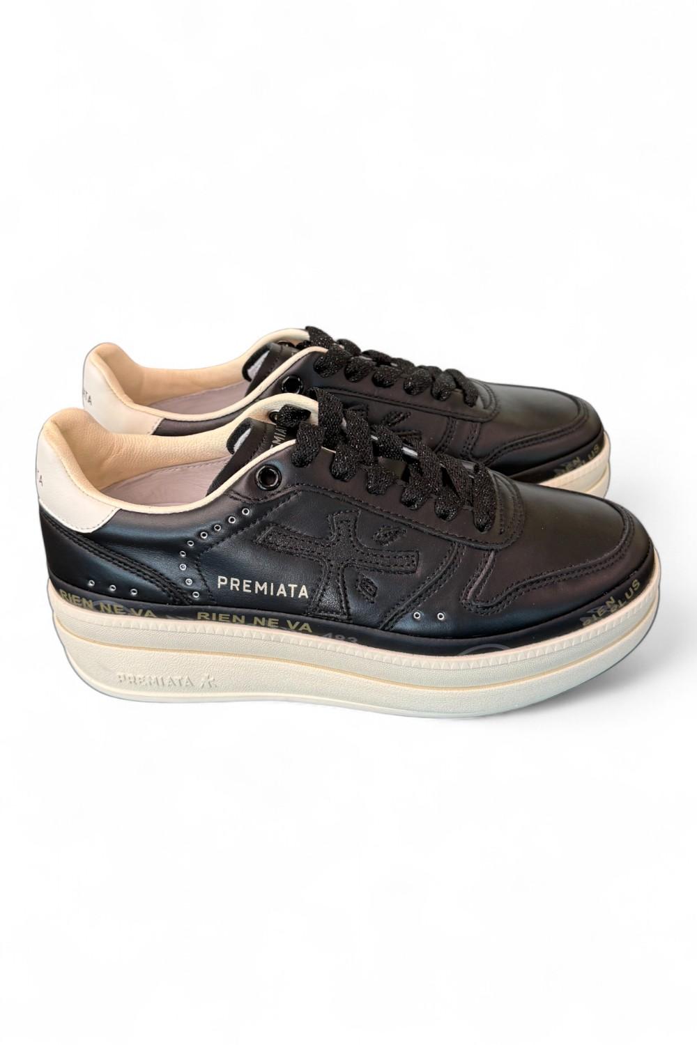 Sneaker donna Micol 7014 pelle nera 