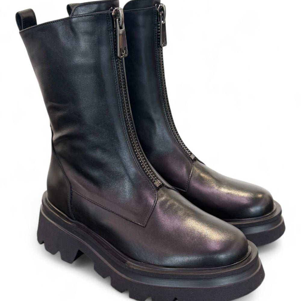 Stivaletto zip pelle nera  Lorenzo Mari 