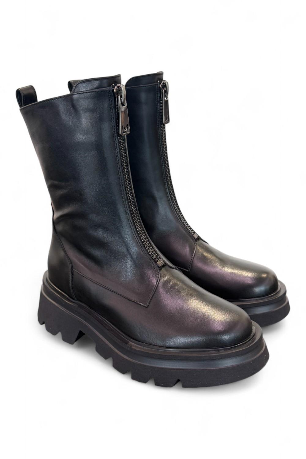 Stivaletto zip pelle nera  Lorenzo Mari 