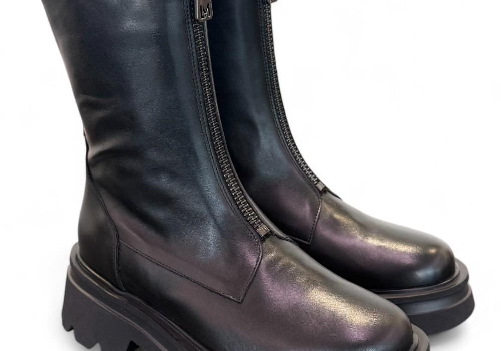 Stivaletto zip pelle nera  Lorenzo Mari 