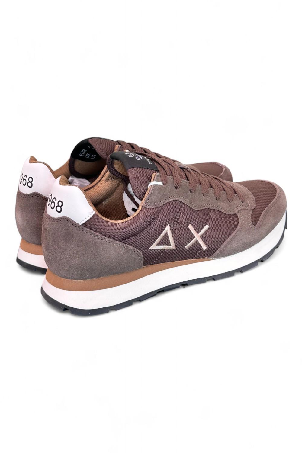 Sneaker uomo Tom Solid basic brown Sun 68 