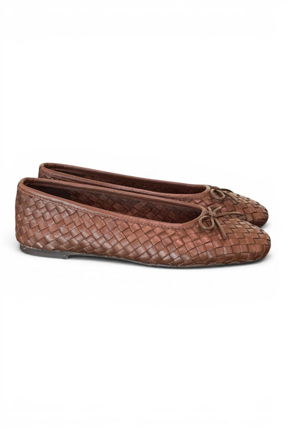 Ballerina intrecciata in pelle testa di moro Inuovo<BR/> 