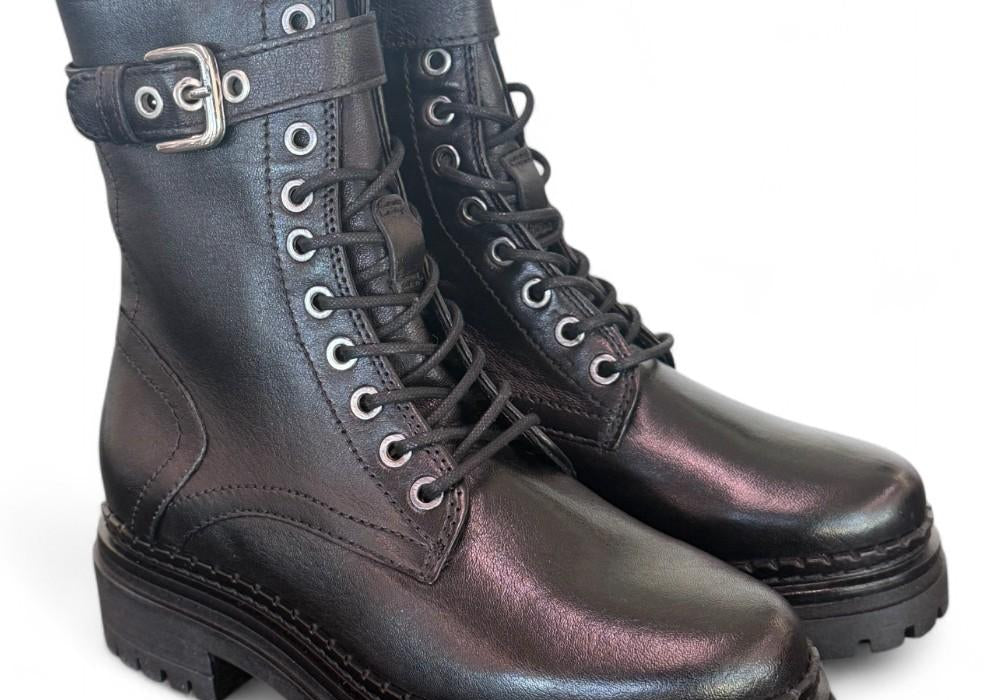 Anfibio pelle nera  con fibbia Mjus<BR/> 