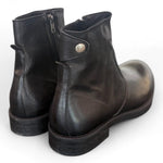 Stivaletto zip pelle nera Pawelks 