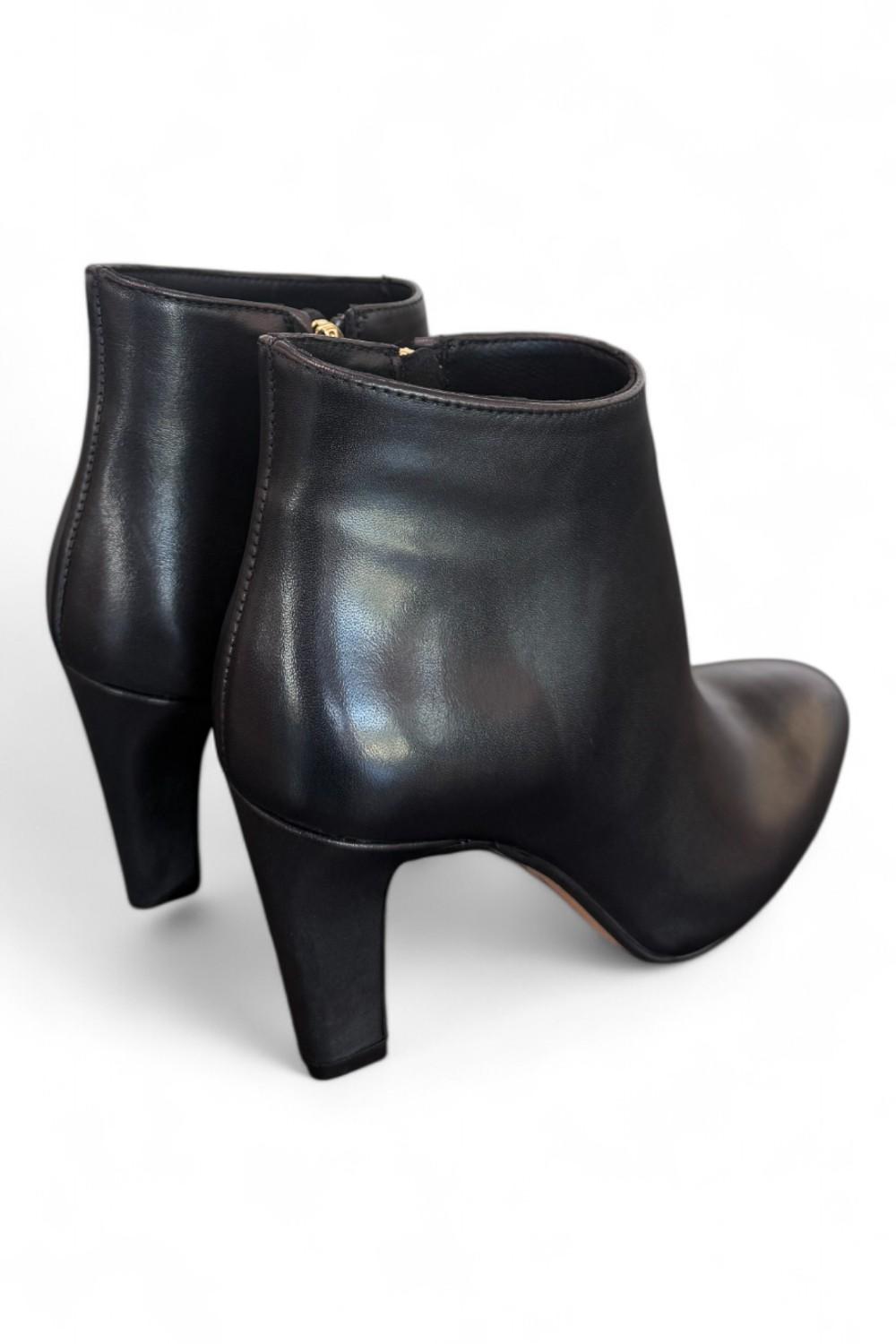 Stivaletto zip T80 pelle nera Elisa Lanci<BR/> 