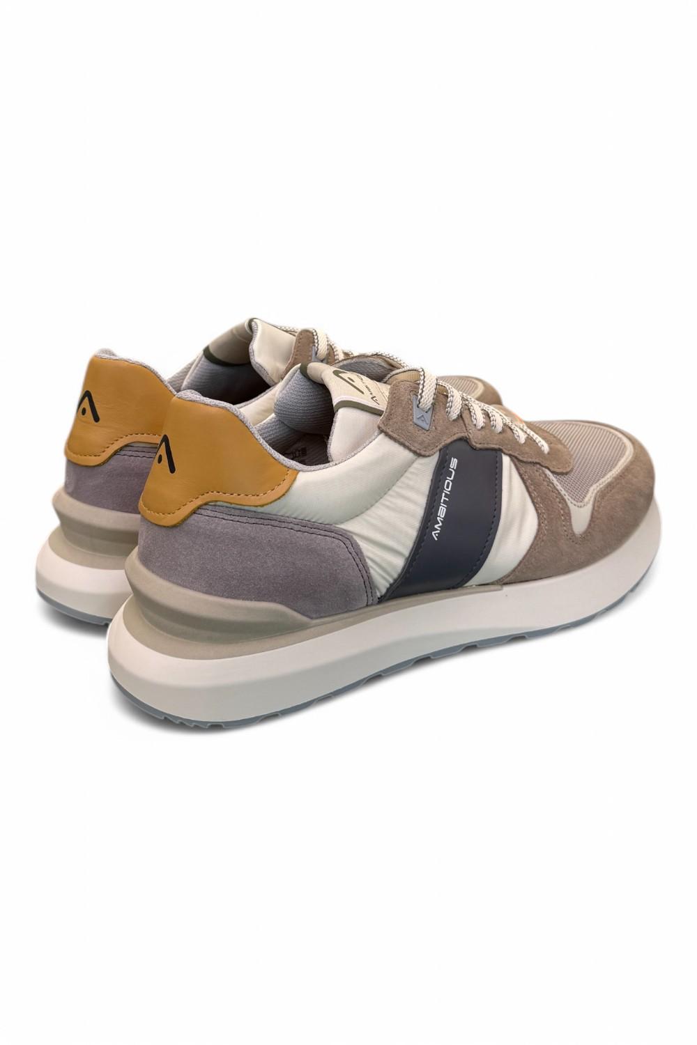 Sneaker running bianco beige Ambitious<BR/> 