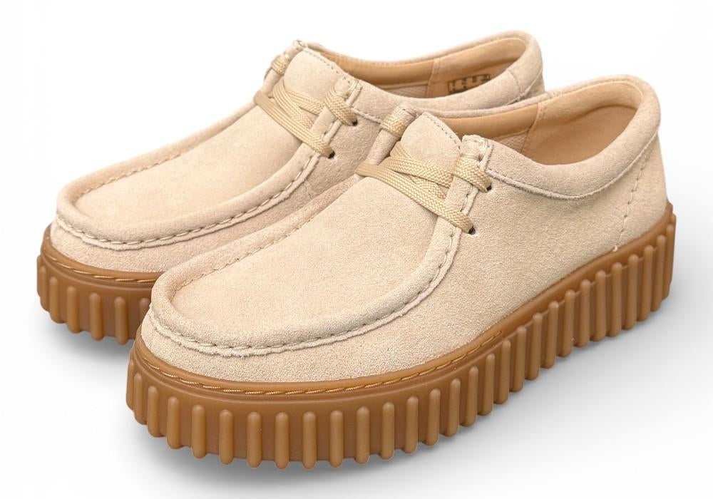 Scarpa donna Clarks Torhill Bee suede beige 