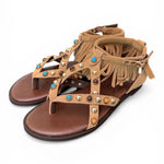 Sandalo con frange e borchie in suede tan Inuovo<BR/> 