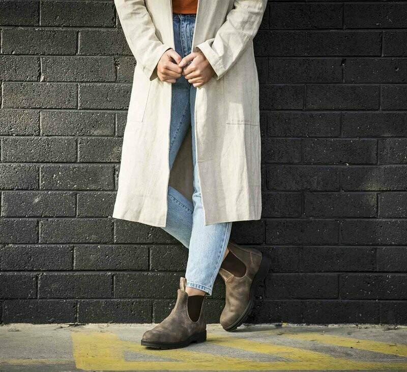 Stivaletto beatles pelle ingrassata marrone Blundstone donna 