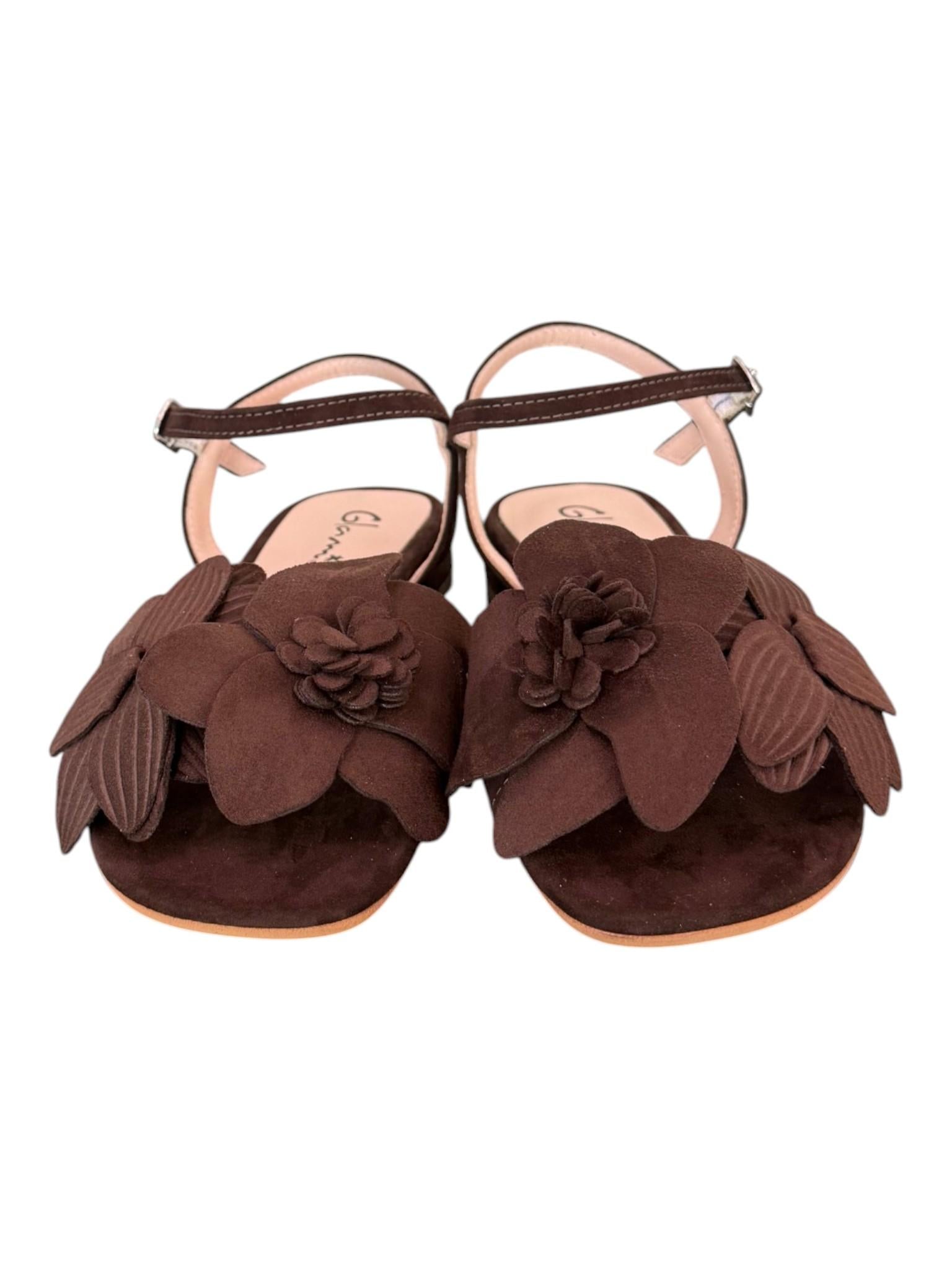 Sandalo fiore suede testa di moro Glam<BR/> 