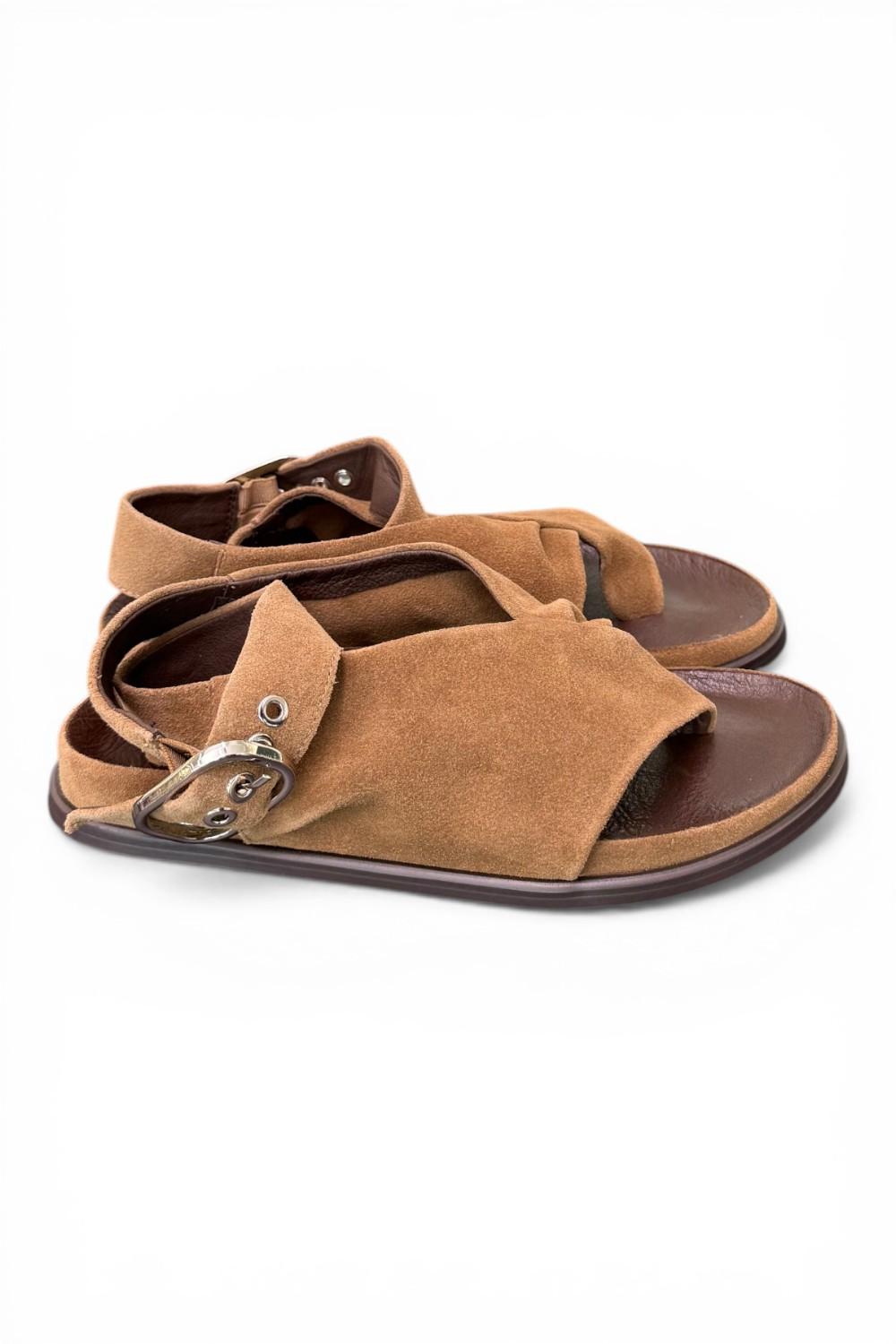 Sandalo infradito fascia suede sigaro Inuovo<BR/> 