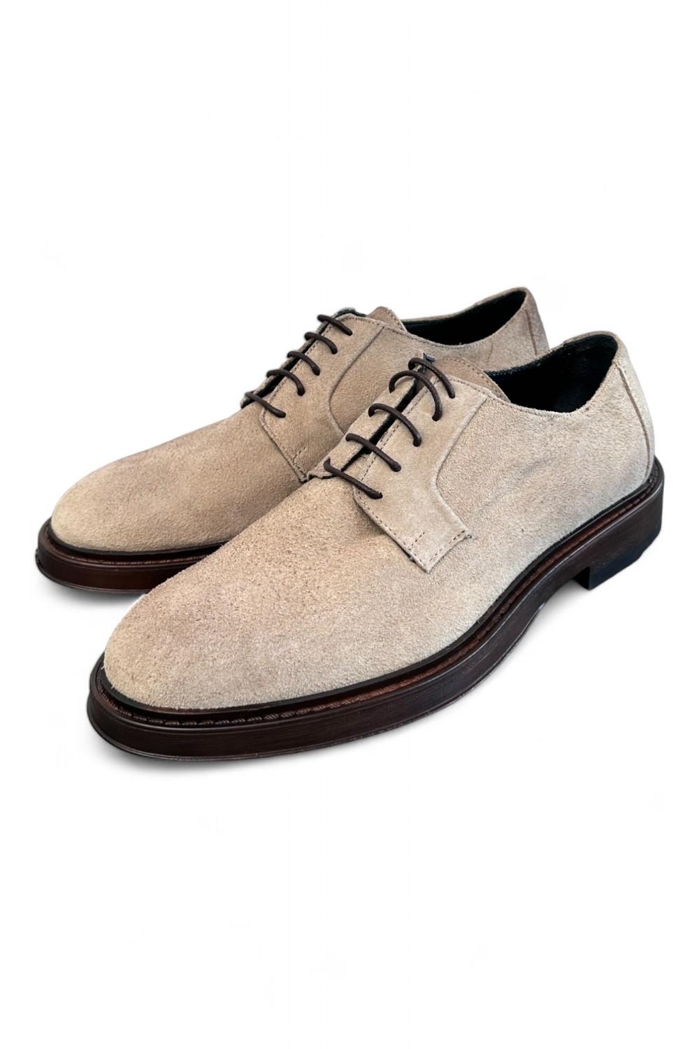 Scarpa allacciata suede beige F.lli Rennella 