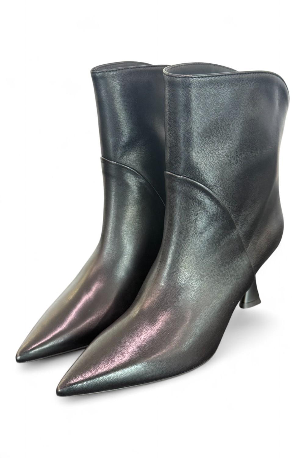 Stivaletto pelle nera Isabelle Paris<BR/> 