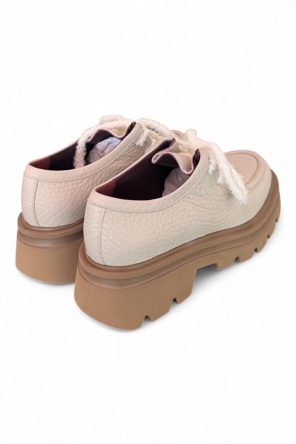 Scarpa allacciata ingegnere latte Lorenzo Mari 