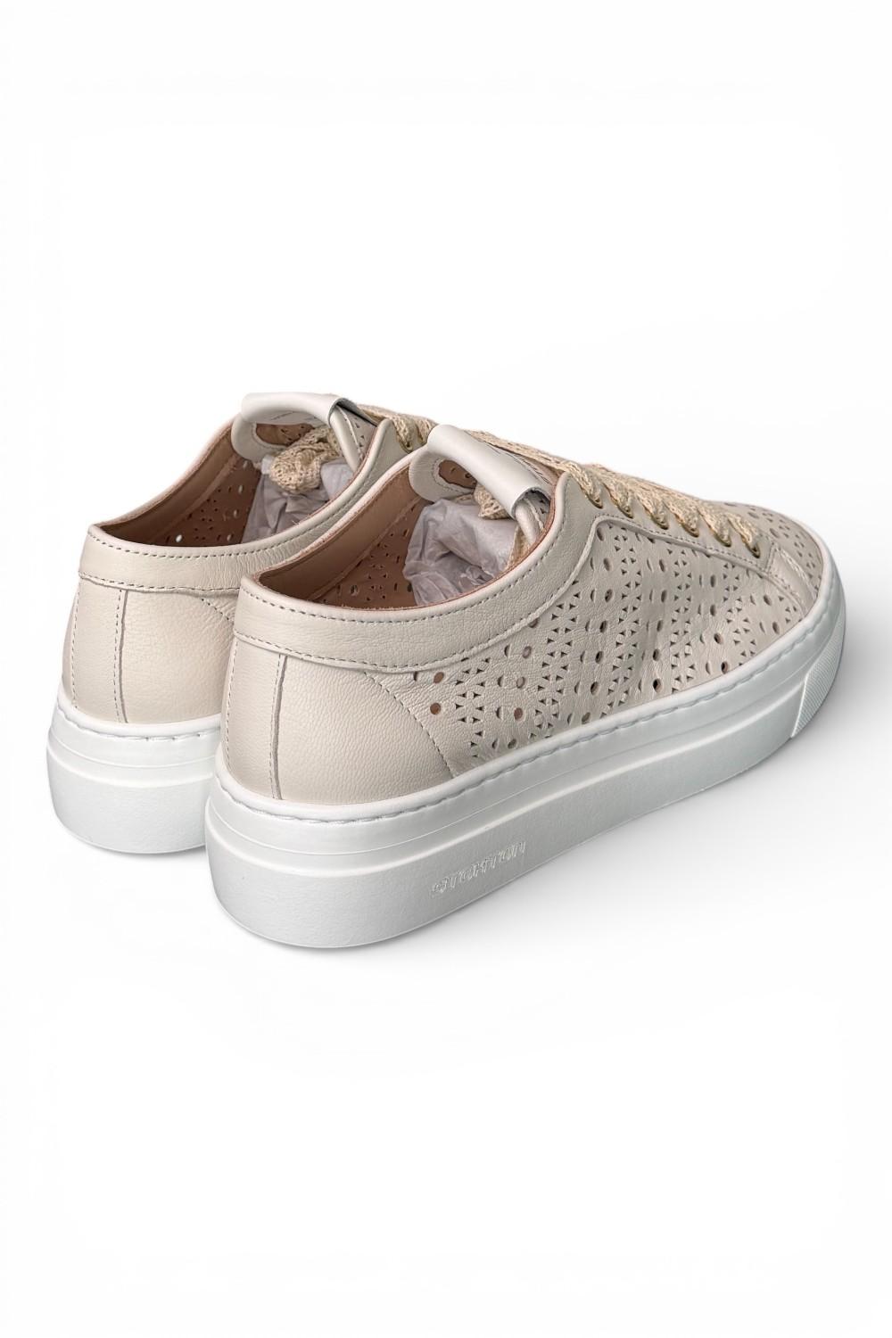 Sneaker donna pelle forata bianca Stokton<BR/> 
