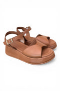 Sandalo fascia pelle camel Z50 Frau