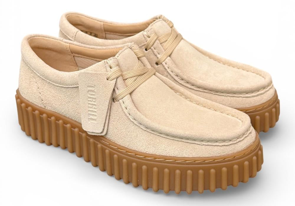 Scarpa donna Clarks Torhill Bee suede beige 