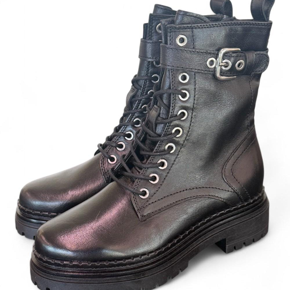 Anfibio pelle nera  con fibbia Mjus<BR/> 
